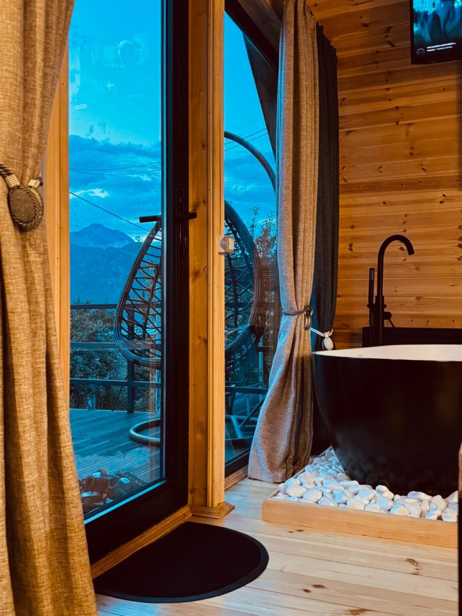Edelweiss Cottage Kazbegi Stepantsminda Exterior foto