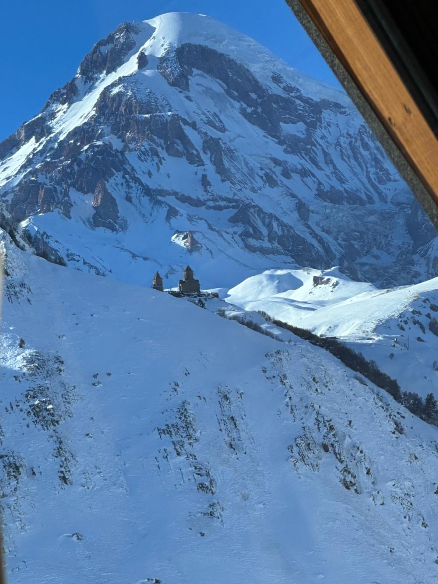 Edelweiss Cottage Kazbegi Stepantsminda Exterior foto