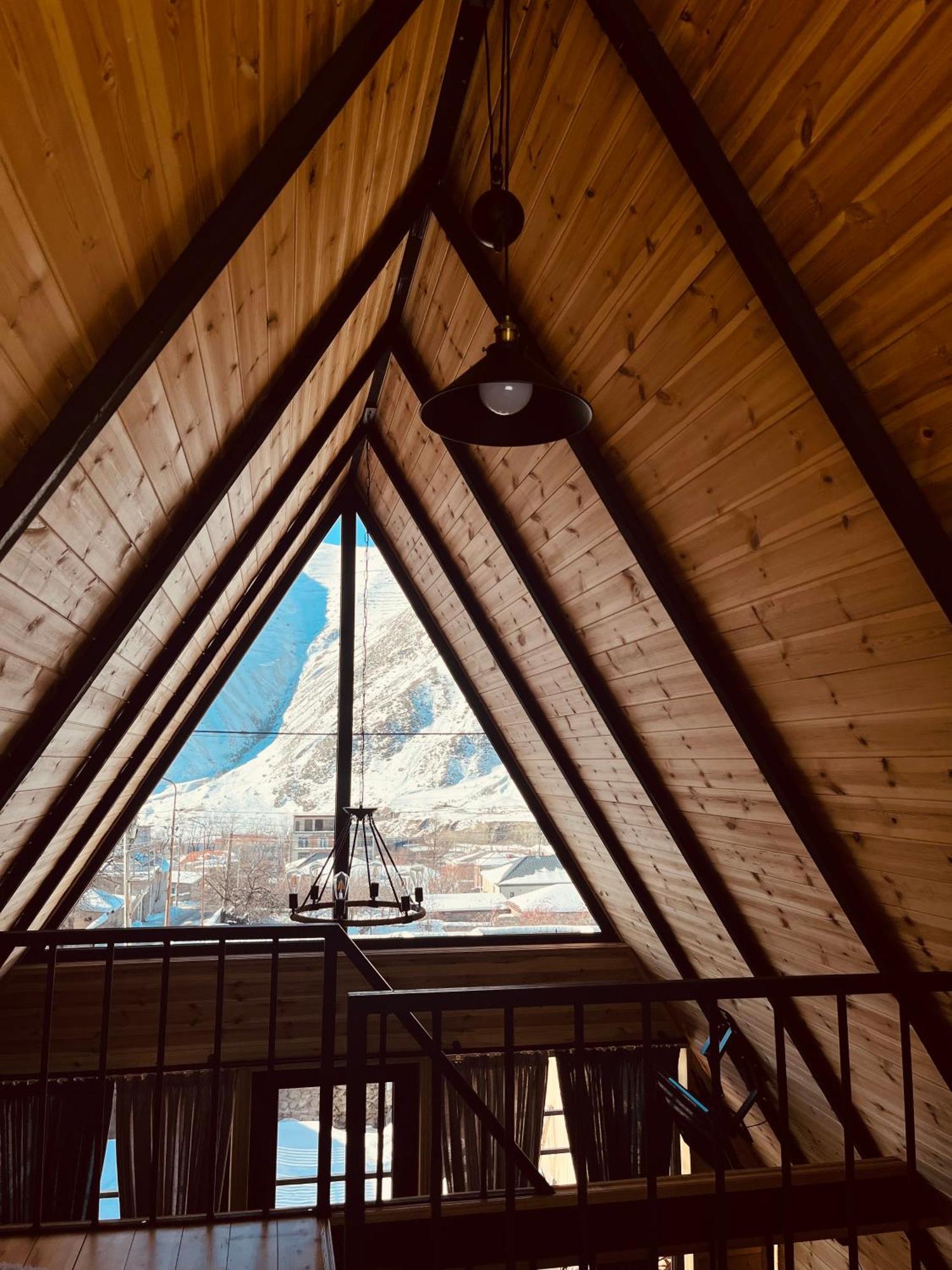 Edelweiss Cottage Kazbegi Stepantsminda Exterior foto