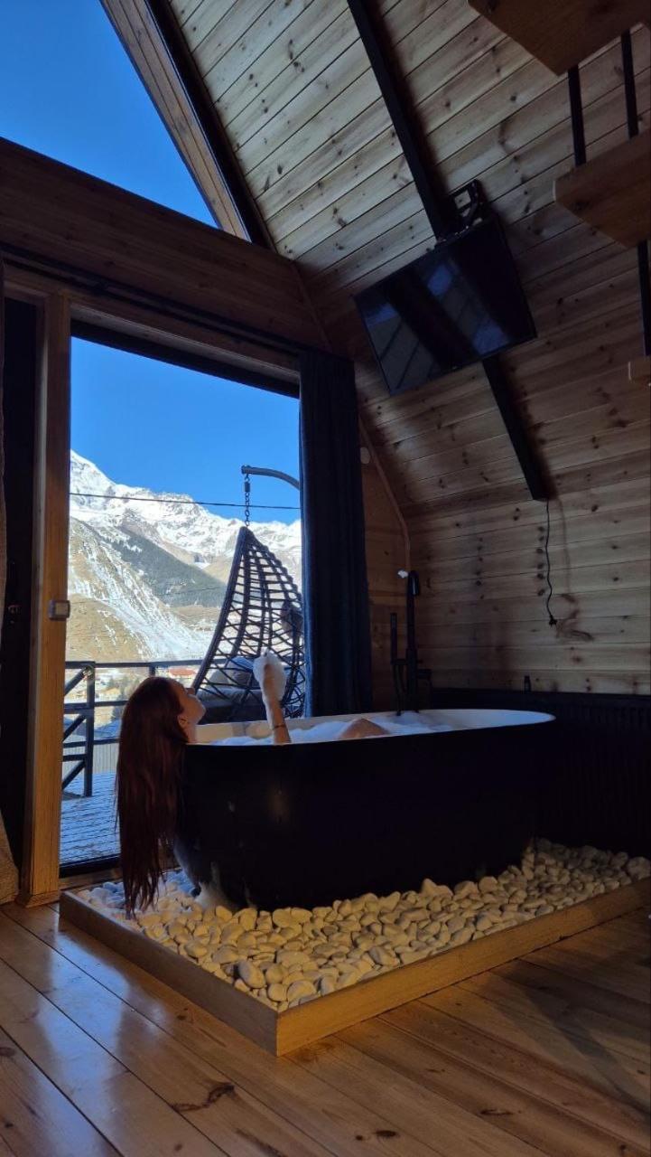 Edelweiss Cottage Kazbegi Stepantsminda Exterior foto